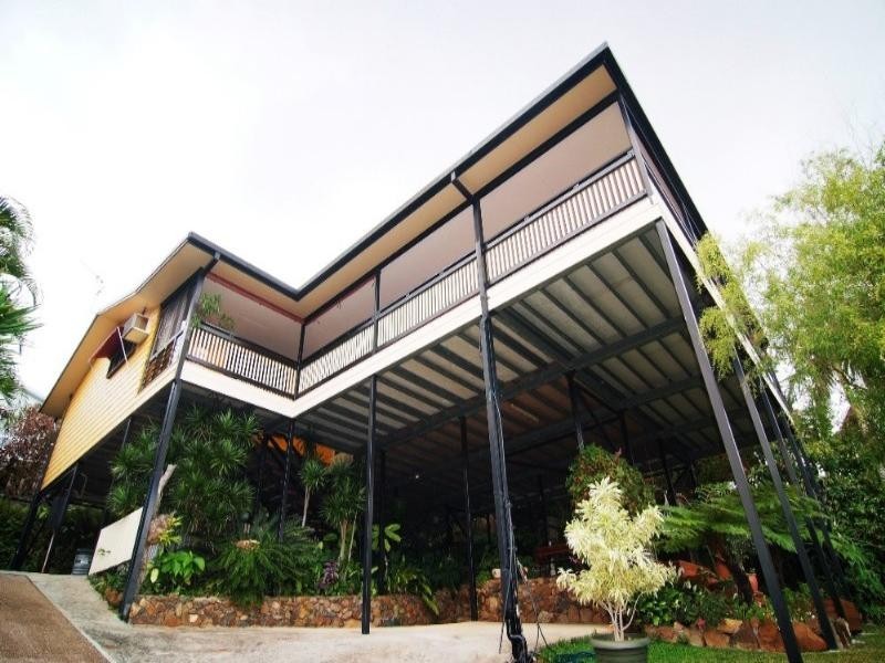 19 Country Road, Cannonvale QLD 4802