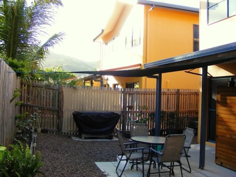 8/7 Erromango Drive, Jubilee Pocket QLD 4802