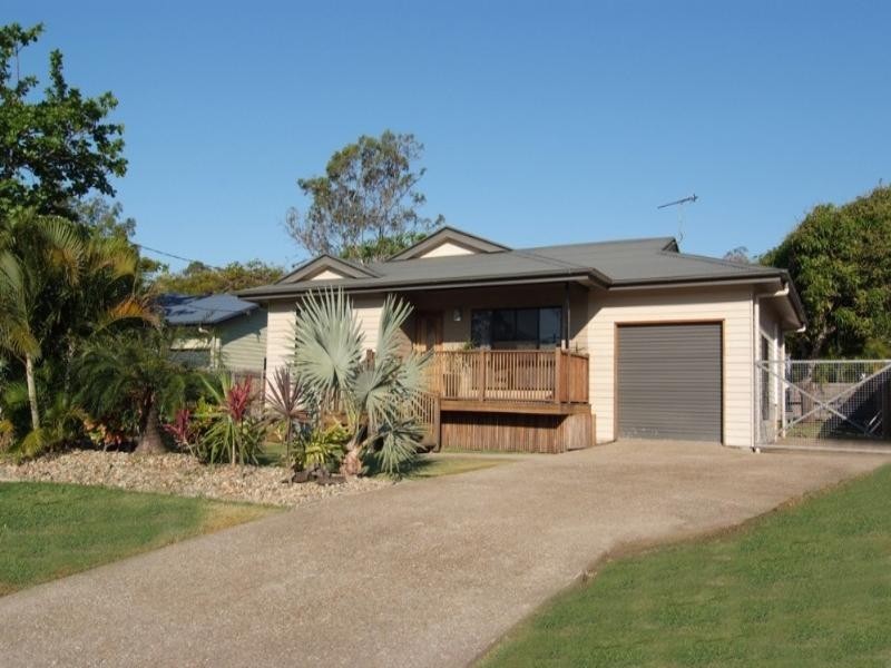 122 Shute Harbour Road, Cannonvale QLD 4802