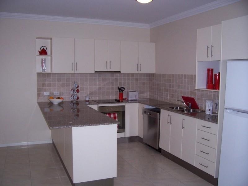 24/21 Shute Harbour Road, Cannonvale QLD 4802