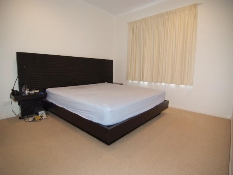 15/16 Beach Road, Cannonvale QLD 4802