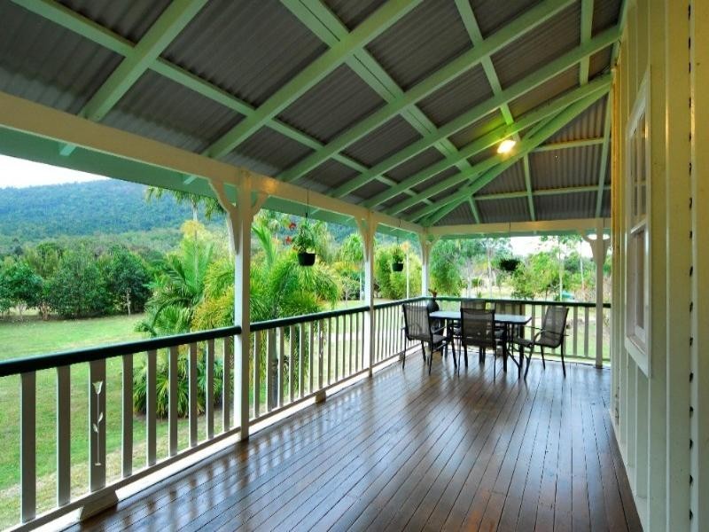 11 Jasinique Drive, Whitsundays QLD 4802