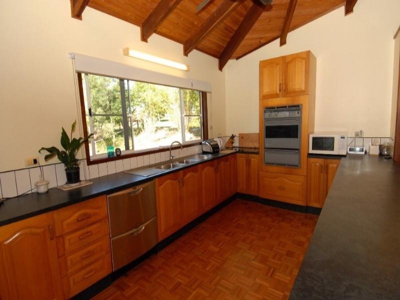 12 Gloucester Avenue, Hideaway Bay QLD 4800