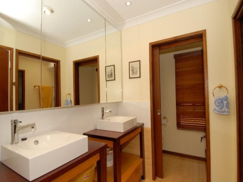 12 Gloucester Avenue, Hideaway Bay QLD 4800