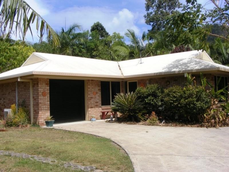 31 Sandpiper Crescent, Jubilee Pocket QLD 4802