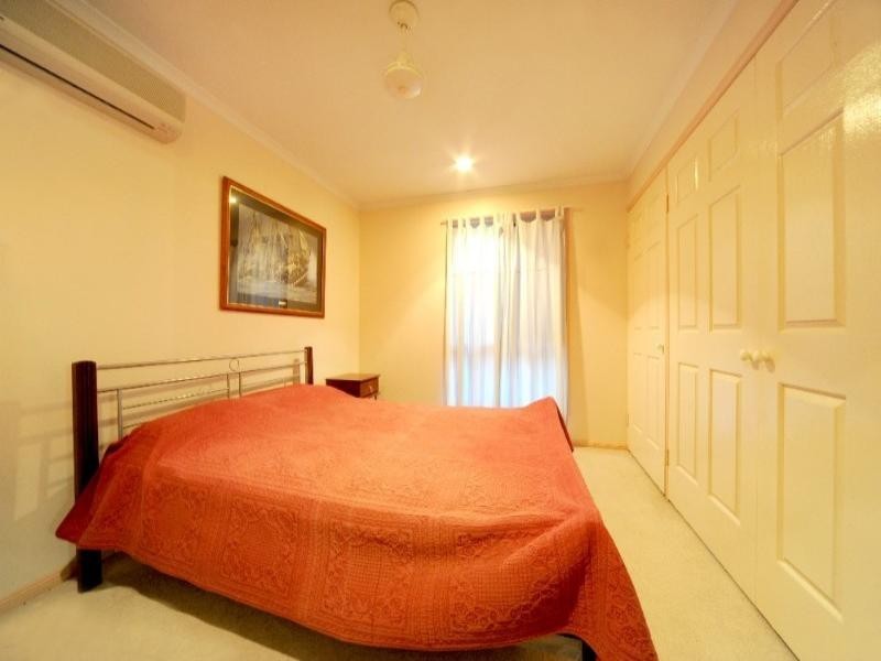 20 Eshelby Drive, Cannonvale QLD 4802