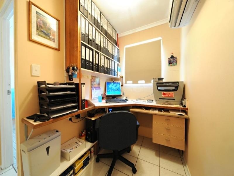 6 Grace Avenue, Cannonvale QLD 4802