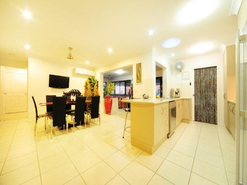 22 Links Drive, Cannonvale QLD 4802