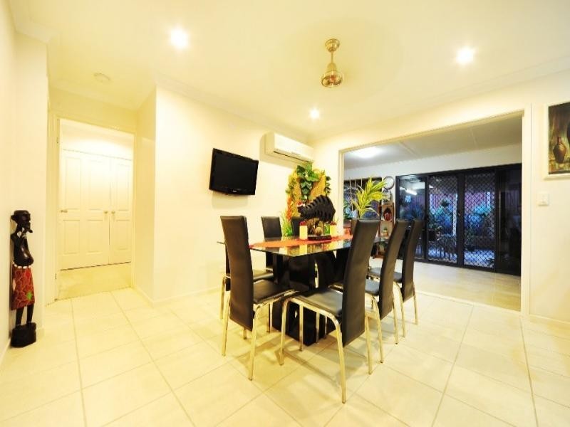 22 Links Drive, Cannonvale QLD 4802