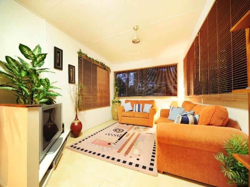 22 Links Drive, Cannonvale QLD 4802