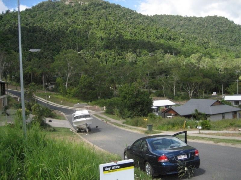 57 Country Road, Cannonvale QLD 4802