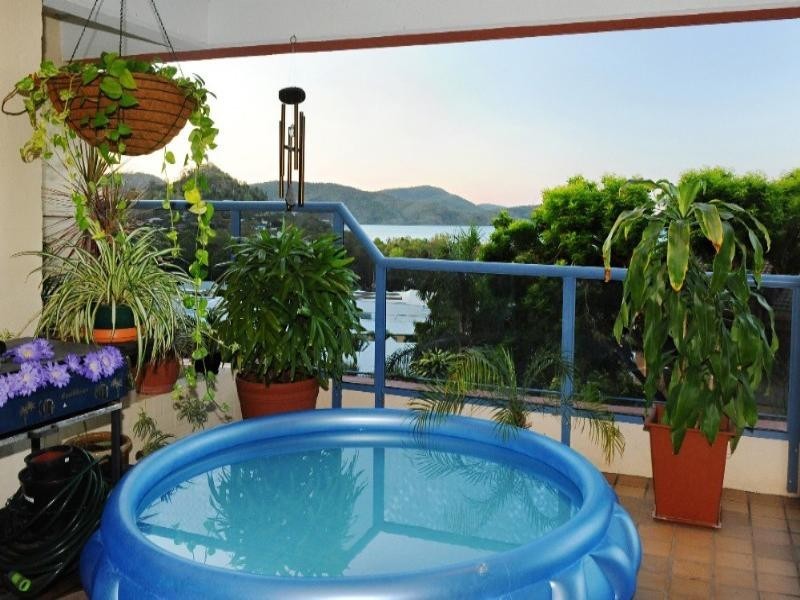 144/6 Eshelby Drive, Cannonvale QLD 4802