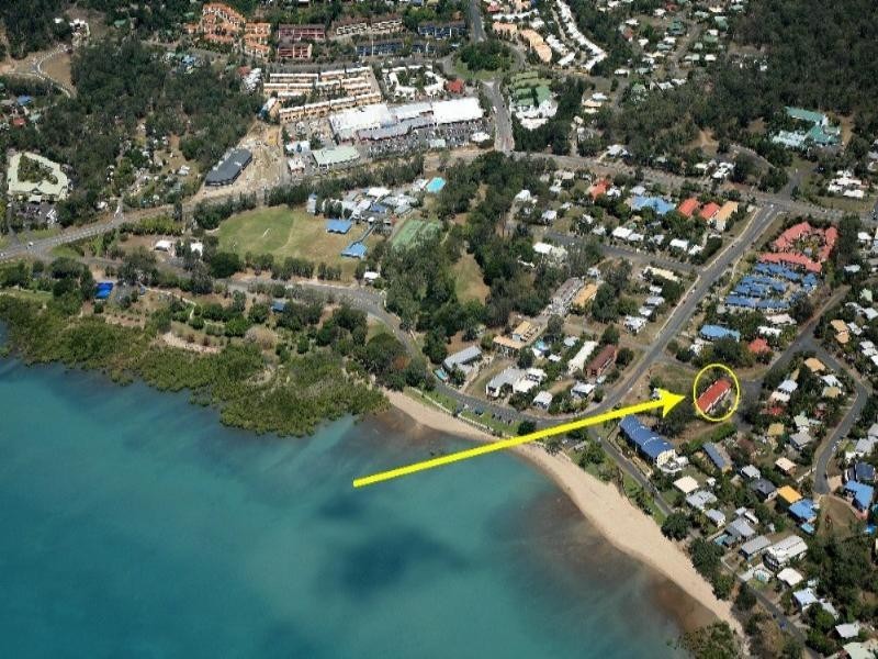 6/5 Pleasant Drive, Cannonvale QLD 4802