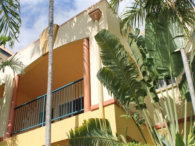 19/24 Island Drive, Cannonvale QLD 4802