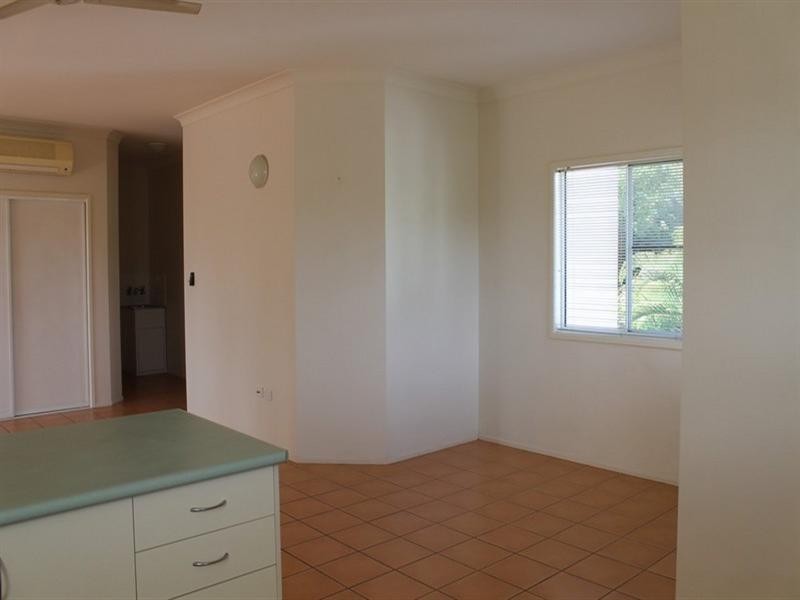 19/24 Island Drive, Cannonvale QLD 4802