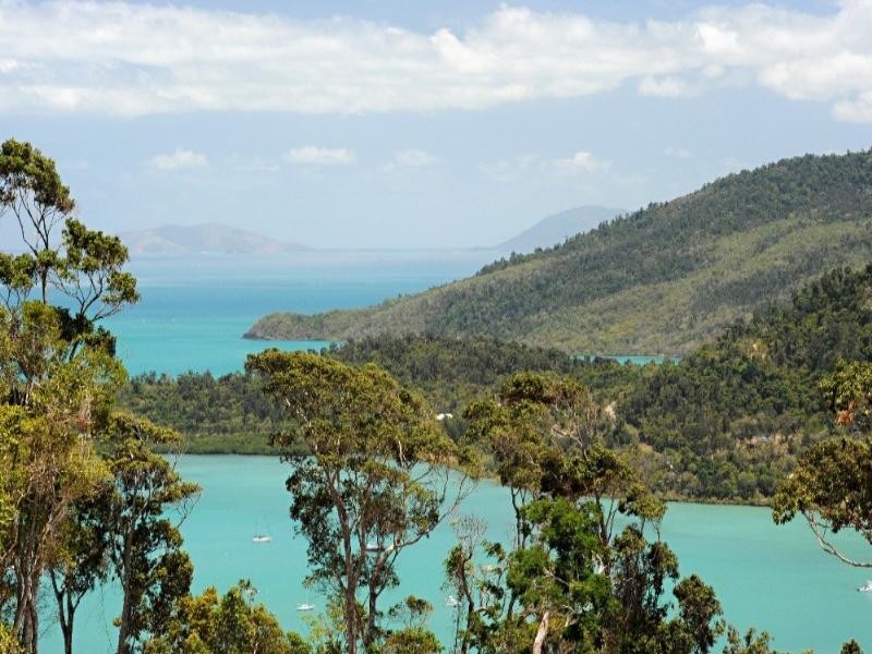 Lot 20 Mt Whitsunday Drive, Airlie Beach QLD 4802