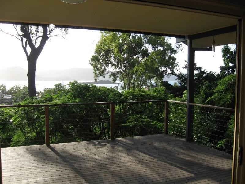 Cannonvale QLD 4802