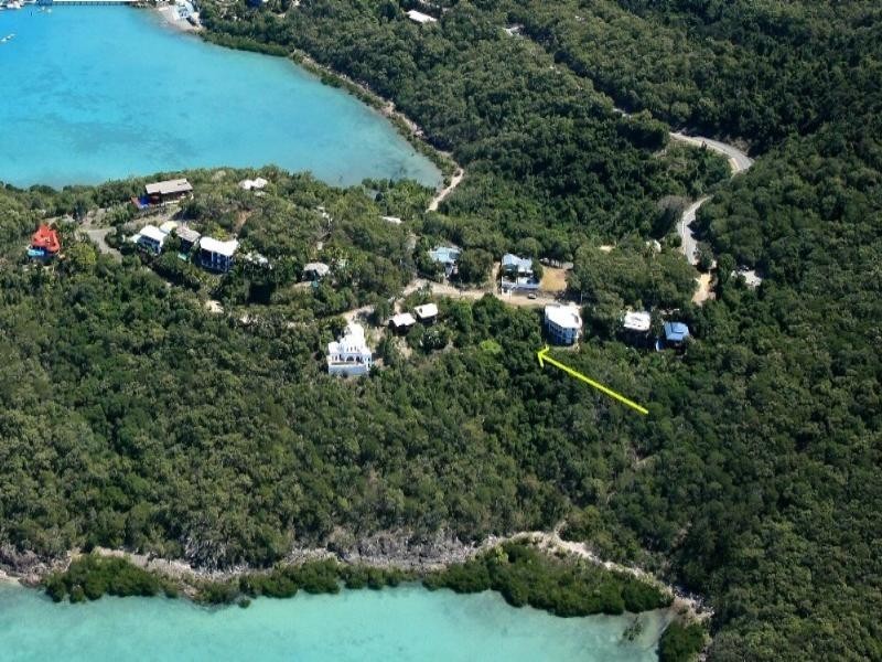 9 Passage Avenue, Shute Harbour QLD 4802