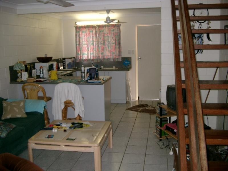 6/9 Salmon Street, Cannonvale QLD 4802