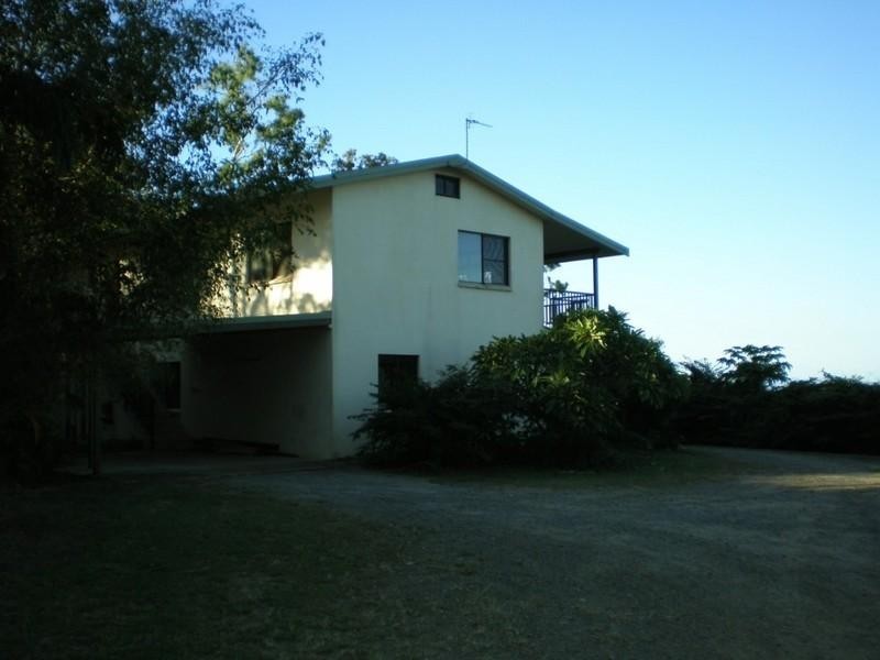 42 Blacks Road, Riordanvale QLD 4800