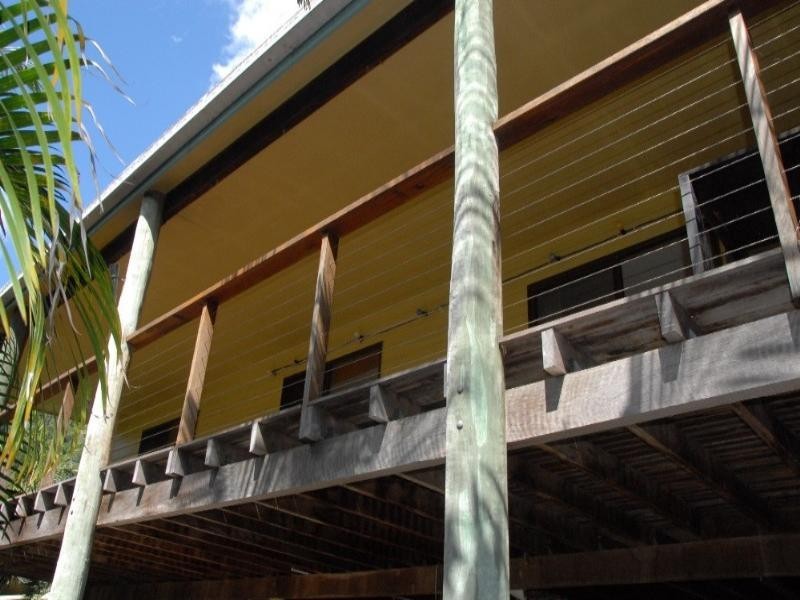 6 Country Road, Cannonvale QLD 4802