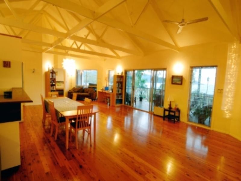 36 Macarthur Drive, Cannonvale QLD 4802