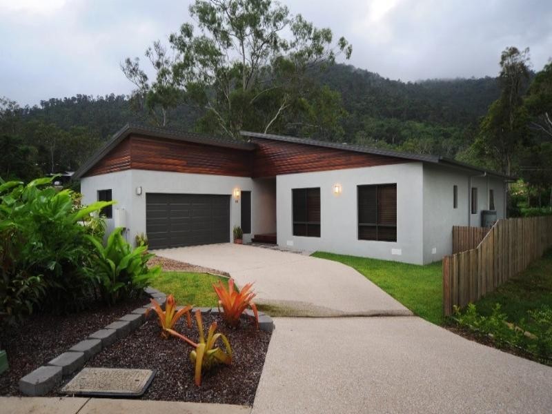 10 Johnquill Court, Cannonvale QLD 4802
