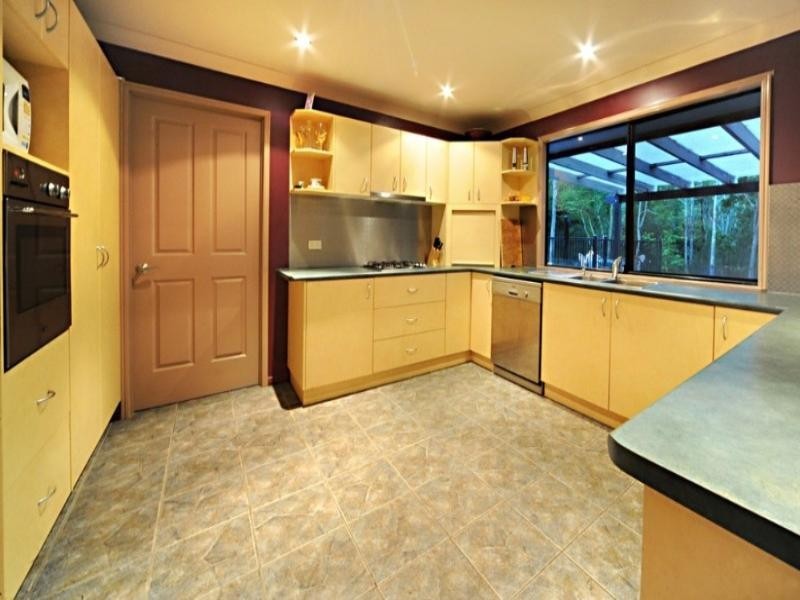 61 Parkwood Terrace, Cannonvale QLD 4802