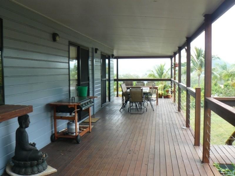 Cannonvale QLD 4802