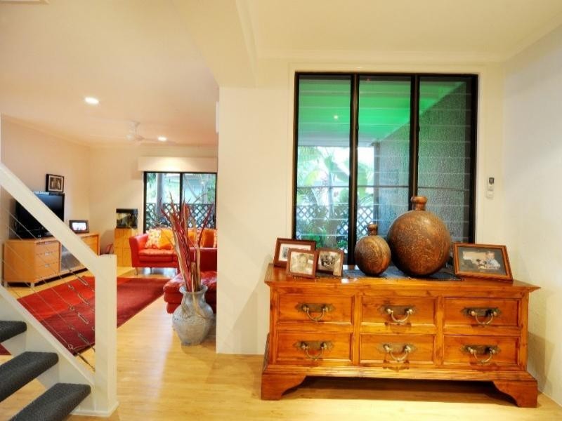 30 Coral Esplanade, Cannonvale QLD 4802