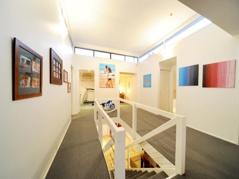 30 Coral Esplanade, Cannonvale QLD 4802