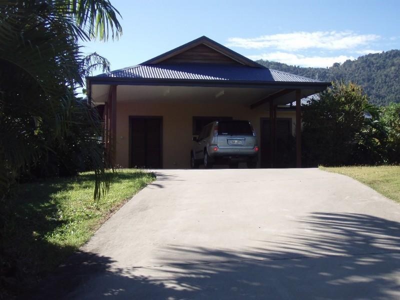 Cannonvale QLD 4802
