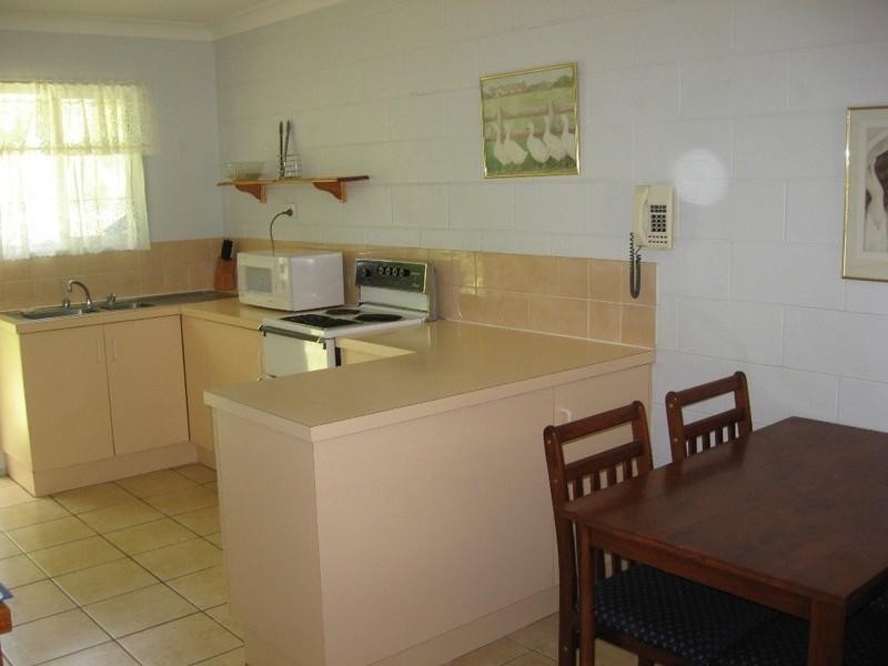 34/28 Island Drive, Cannonvale QLD 4802