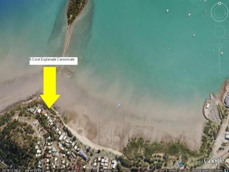 8 Coral Esplanade, Cannonvale QLD 4802