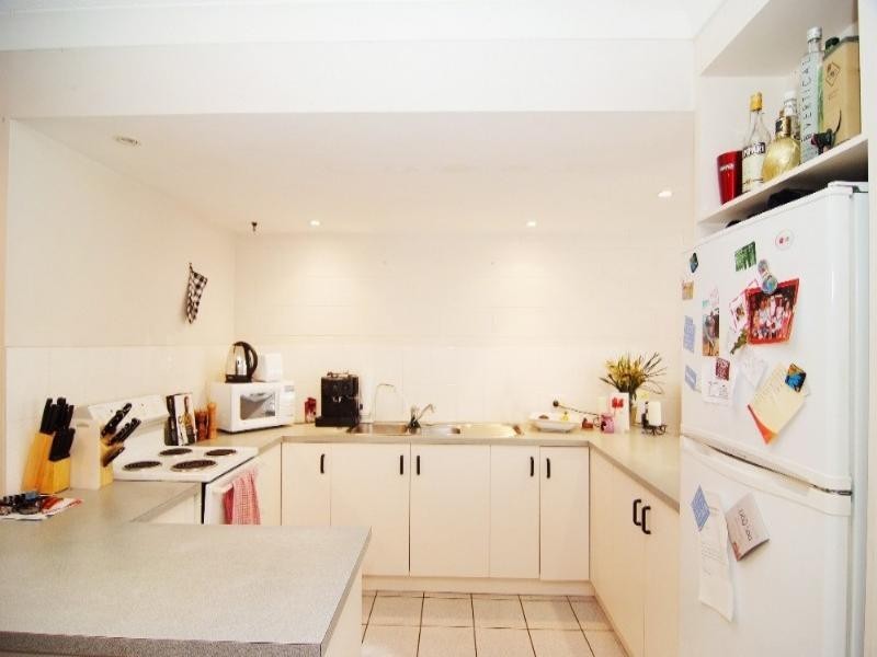 9/171 Shute Harbour Road, Cannonvale QLD 4802