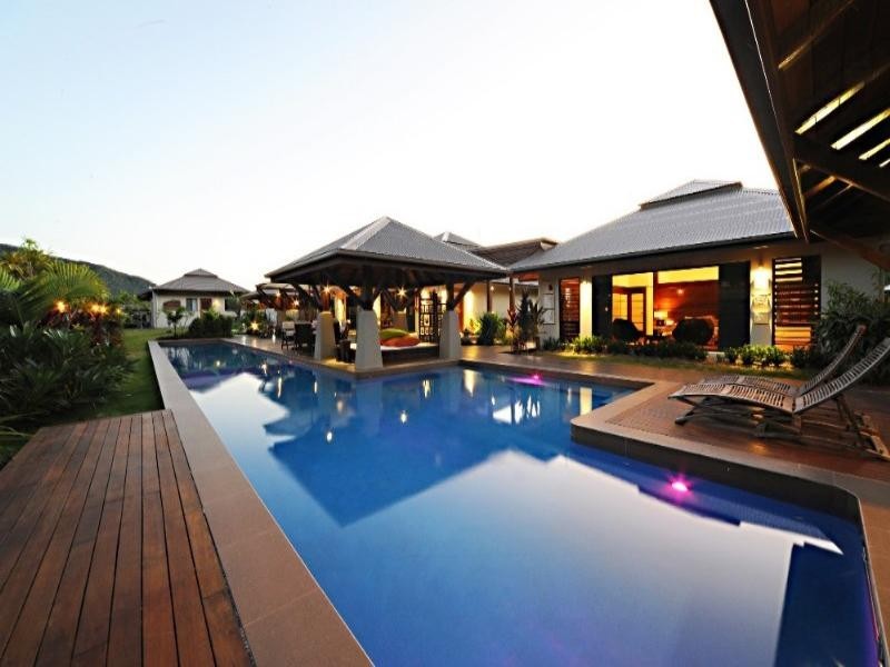 68 Galbraith Park Drive, Cannonvale QLD 4802