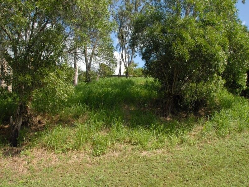 5 Dixon Place, Cannonvale QLD 4802