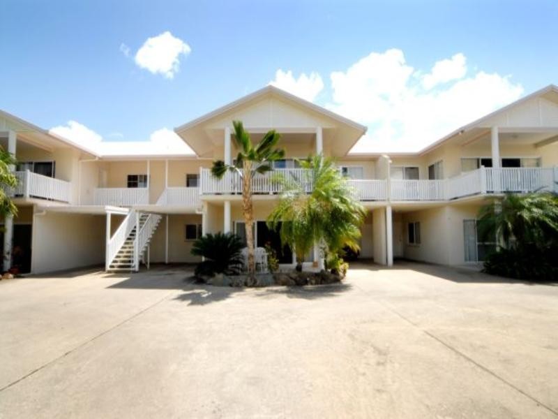 16/24 Pandanus Drive, Cannonvale QLD 4802
