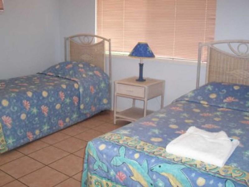 16/24 Pandanus Drive, Cannonvale QLD 4802