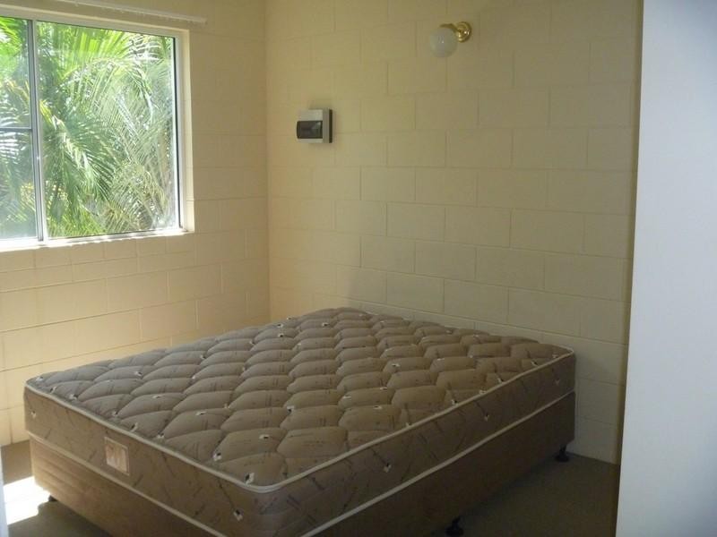 7/14 Island Drive, Cannonvale QLD 4802