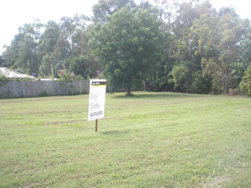4 Hazelwood Crescent, Cannonvale QLD 4802