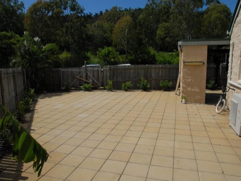 2A Mandalay Road, Jubilee Pocket QLD 4802