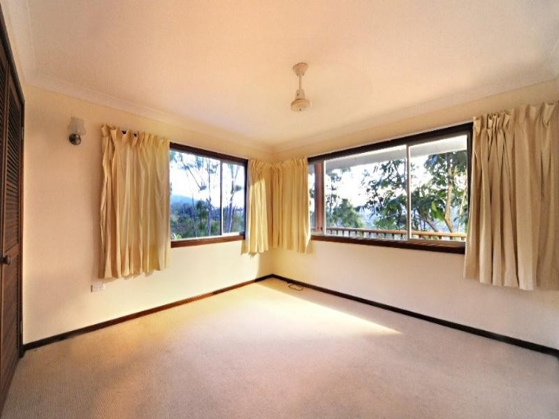 19 Warruga Street, Cannonvale QLD 4802