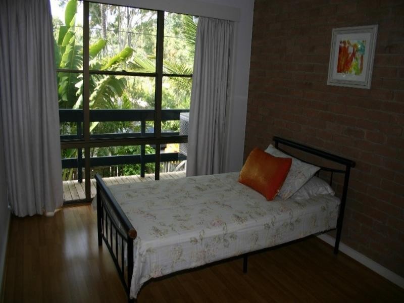 2/2 Lewis Street, Airlie Beach QLD 4802