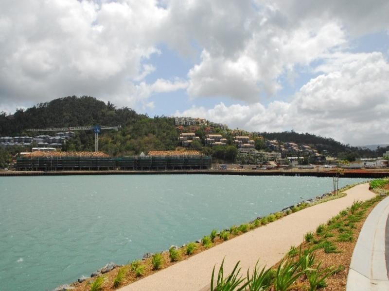 103 Port of Airlie, Airlie Beach QLD 4802