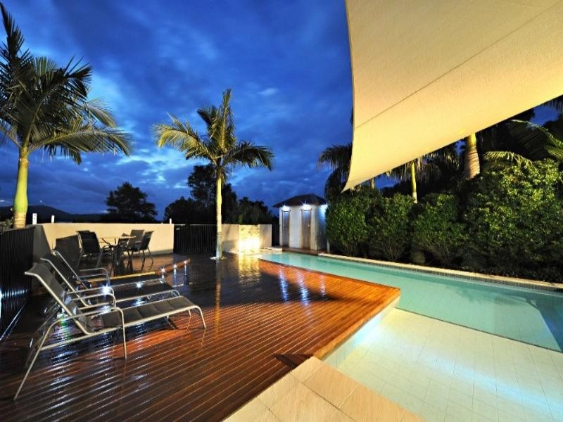 32 Jones Road, Cannonvale QLD 4802