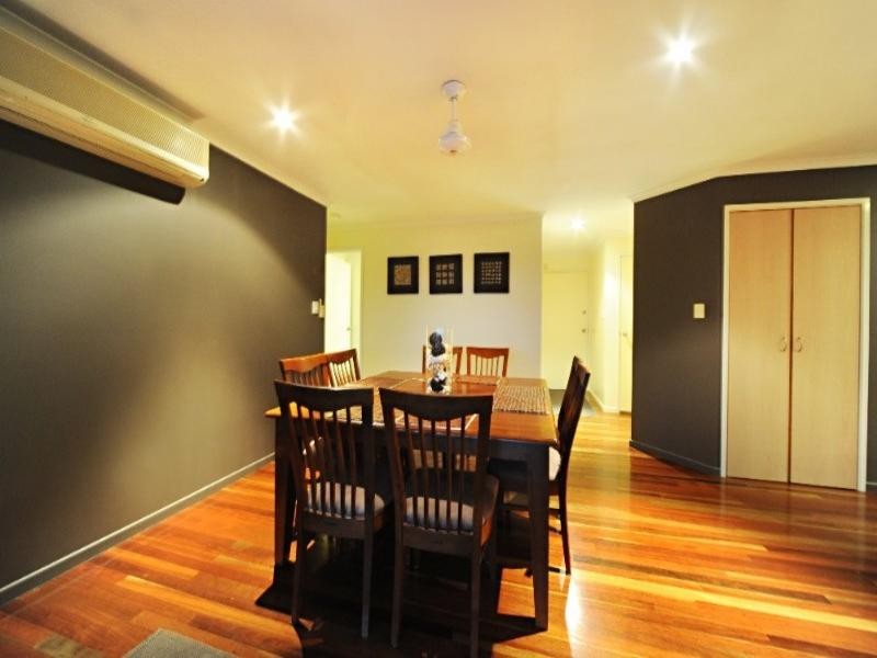 32 Jones Road, Cannonvale QLD 4802