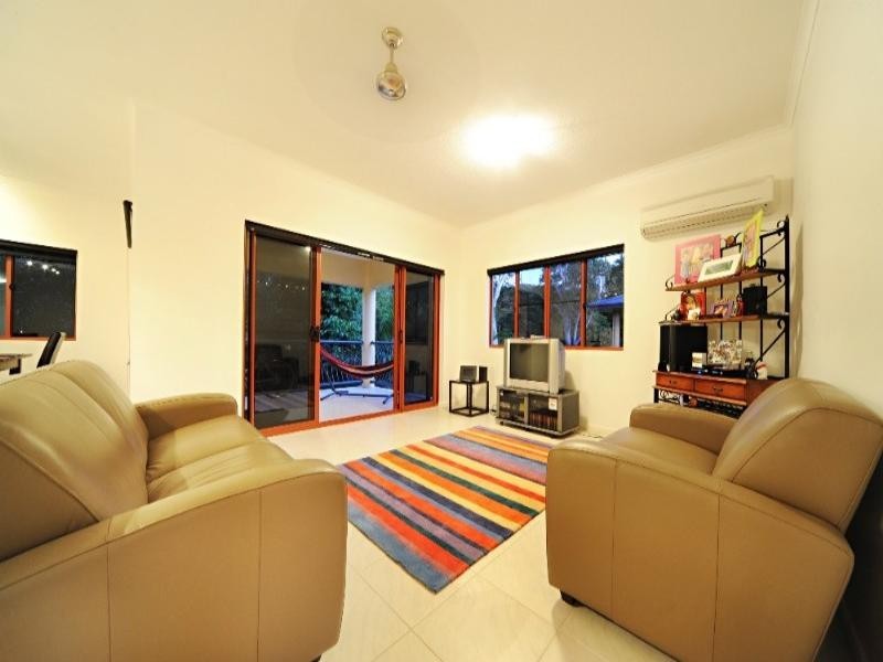 1/11 Maeva Street, Jubilee Pocket QLD 4802