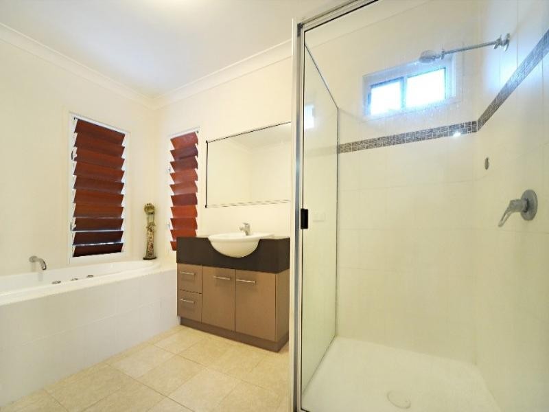 81 Abell Road, Cannonvale QLD 4802