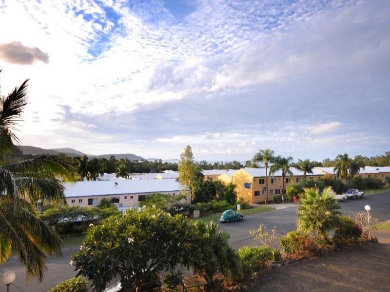 12/2 Eshelby Drive, Cannonvale QLD 4802